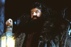 72 éves korában elhunyt Robbie Coltrane, a Harry Potter-filmekben Hagridot alakító komikus előadóművész.